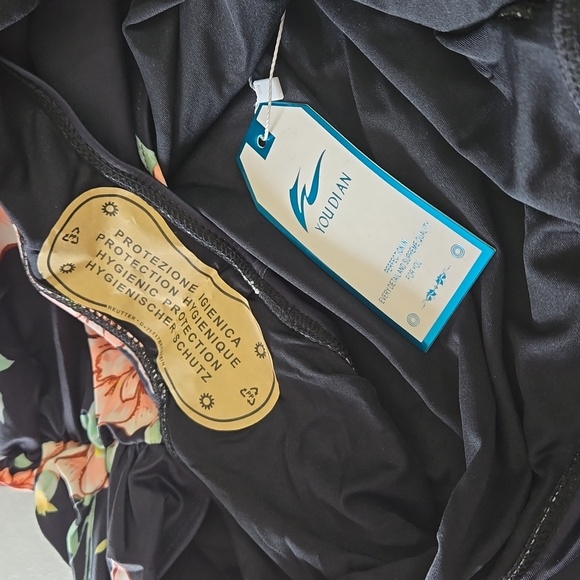 YOU DI AN plus size floral swimsuit, size 4X, NWT - Picture 5 of 5